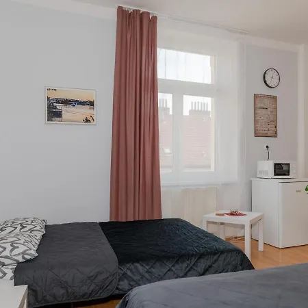 Apartment Comfortable In 8 - Liben
