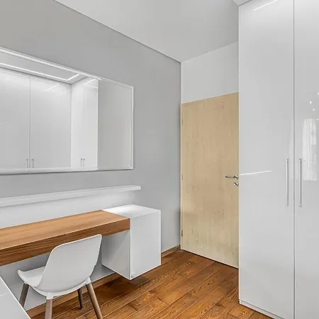 New Large Apartment, Free Parking! Apartment Prague