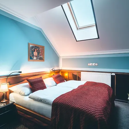 Hastal Old Town Hotel 4*