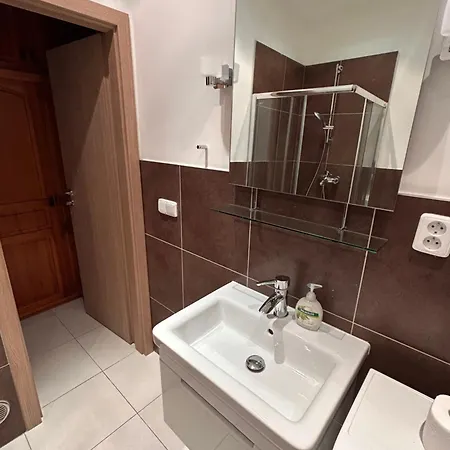 Karlin Apartment *
