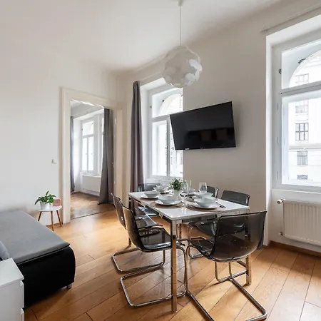 Tesnov Aparthotel Prague