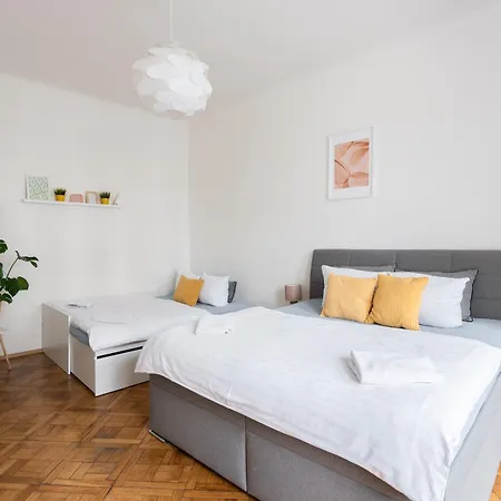 Aparthotel Tesnov Prague