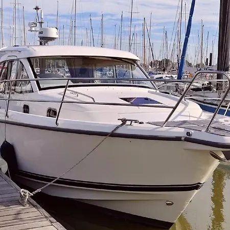 The Families Motor Yacht Spain Dom wakacyjny *
