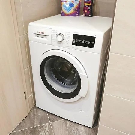 Apartment Garden Towers - Free Underground Parking *
