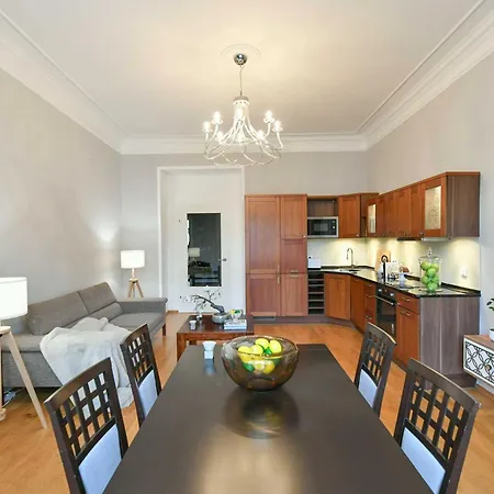 Vinohrady Retreat 2bdr Apartment