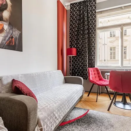 Apartment Place Of Grace - 1 Min To National Theatre Prague