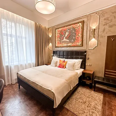 Alfons Boutique Hotel 4*
