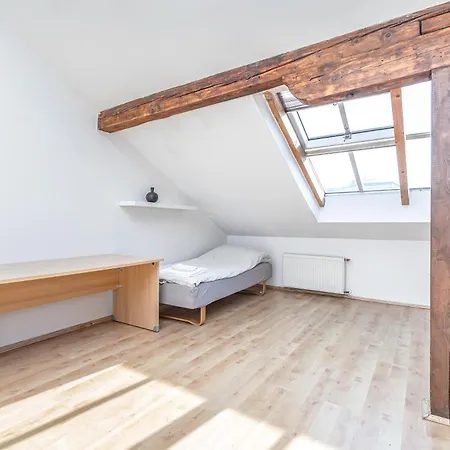 Apartment Navratilova *