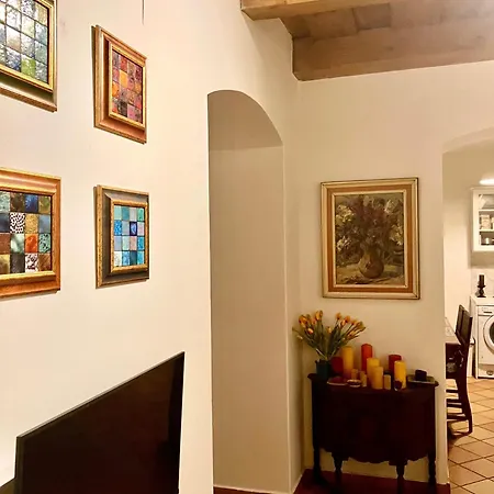 Apartment Romantic Near Charles Bridge *