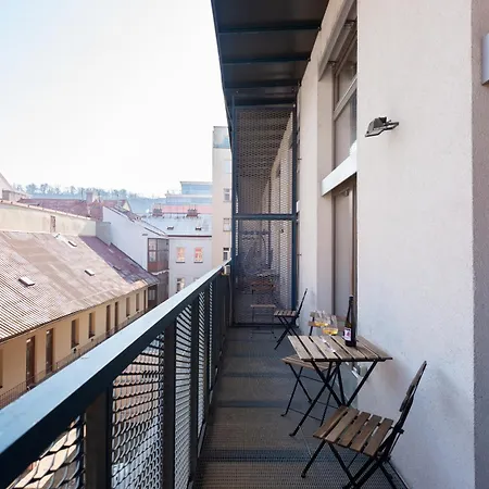 Deluxe With Balcony Near Center