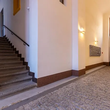 Apartment Cozy Gateway Prague