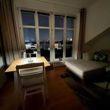 Cozy With Panorama View Apartment *