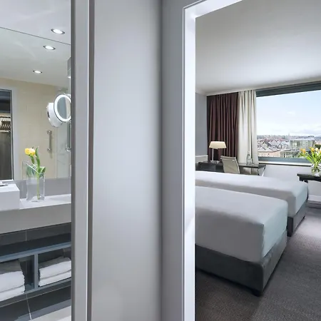 Hilton Old Town Hotel 5*