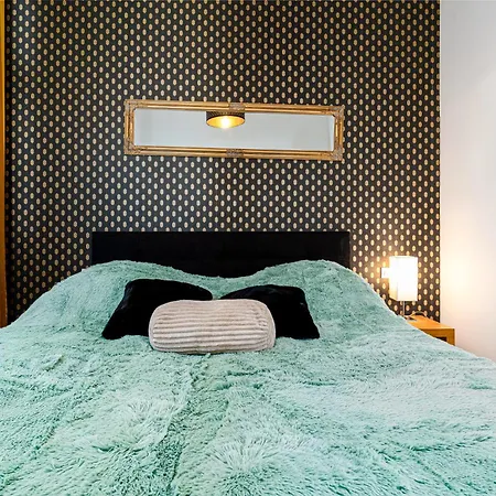 Black Dog Apartment Prague