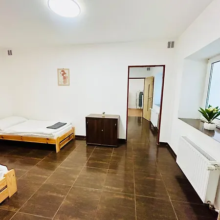 With Free Parking 5 Apartment Prague