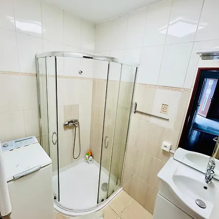 Apartment With Free Parking 5 Prague