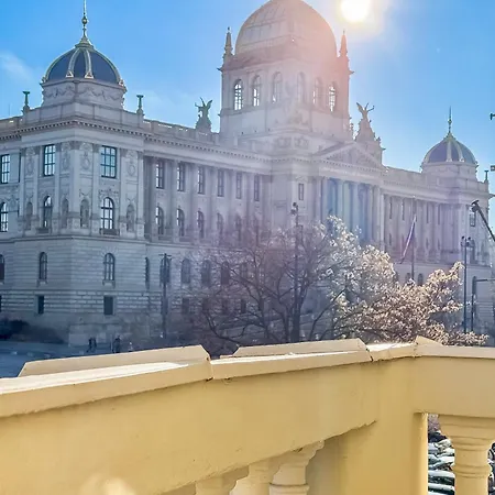 Turnkey I Wenceslas Square Apartment *