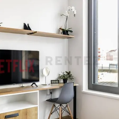 Mymozart By Rentez Apartment