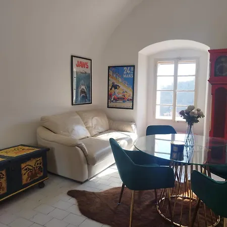 Hradcany 7 * Prague