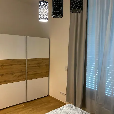 Holesovice Parking Apartment