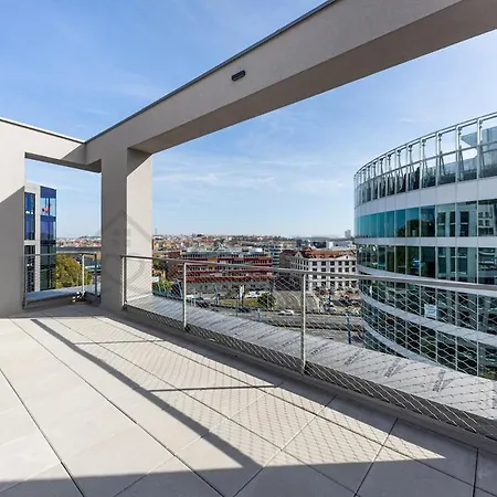 Mymozart Lux With Parking Included Apartment *