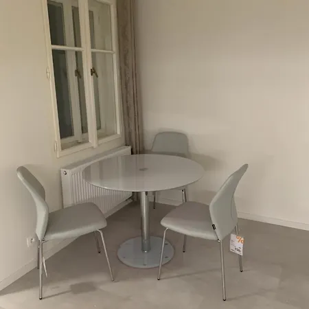 Paradise Apartment *