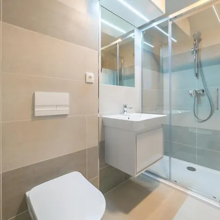 Apartment Mymozart By Rentez Prague