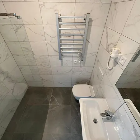 Apartment Rc Jecna Prague