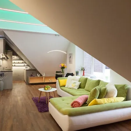 3kk - 115m2 V Klidne Lokalite - 4 Apartment