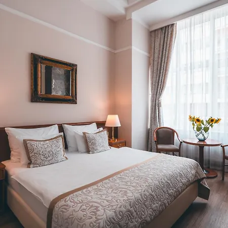 Belvedere 4* Praha