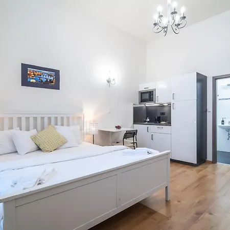 Royal Road Apartamento