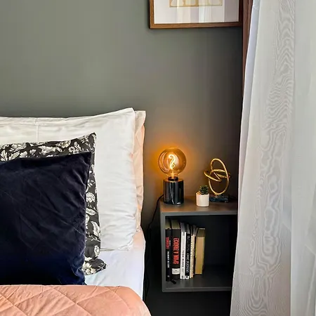 Cinematic With Pool Table & Cinema In The Heart Of Apartment