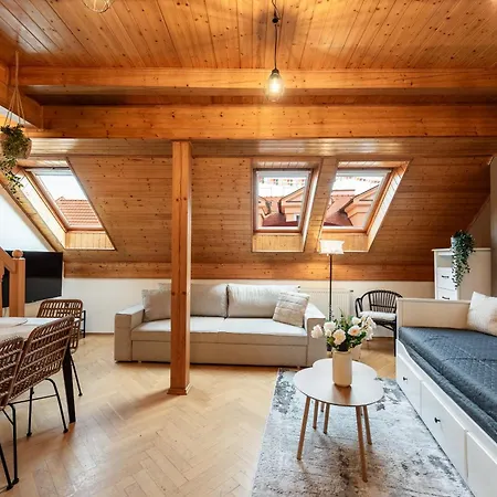Delux Romantic Apartment