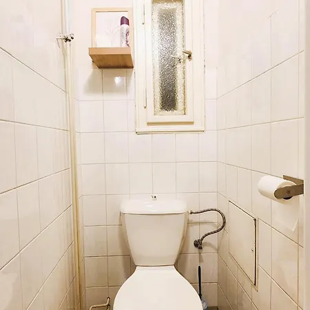 Apartment Flat In Zizkov -303- *