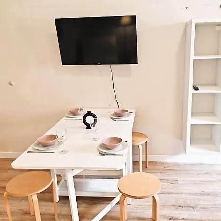 Flat In Zizkov -303-