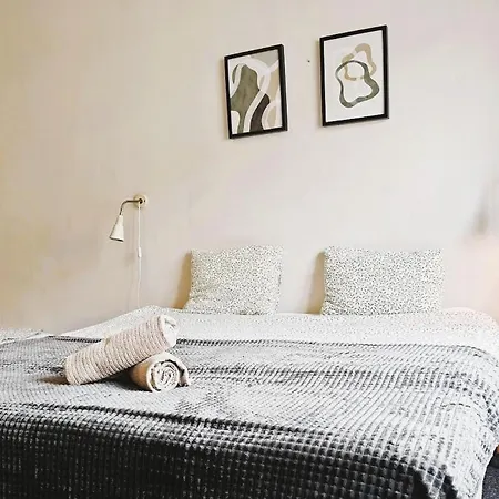 Flat In Zizkov -303- Apartment Prague