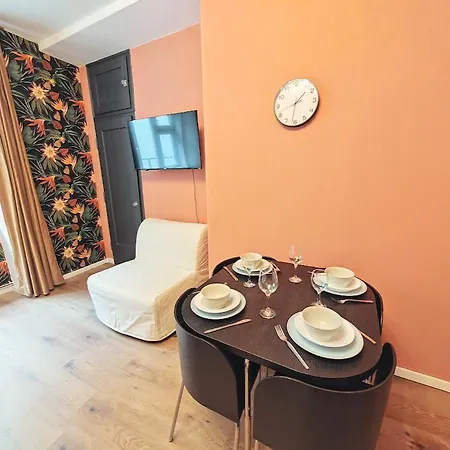 Zizkov -004- Apartment *