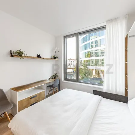 Mymozart By Rentez Apartment