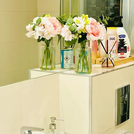 New Design & Style 50m From Wenceslas Square Apartment *