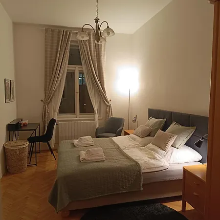 Janlouis * Prague