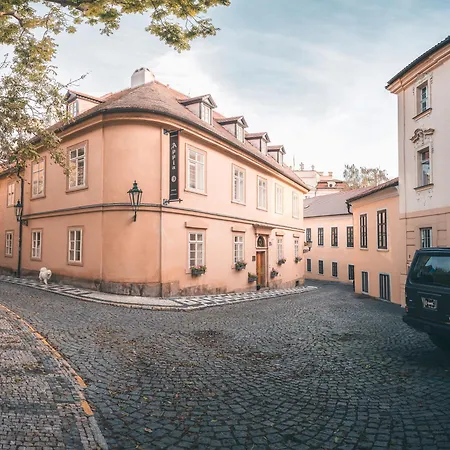 Appia Residences 4*