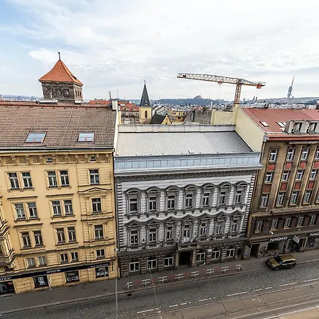 Apartment Floor Industrial With A River View Prague