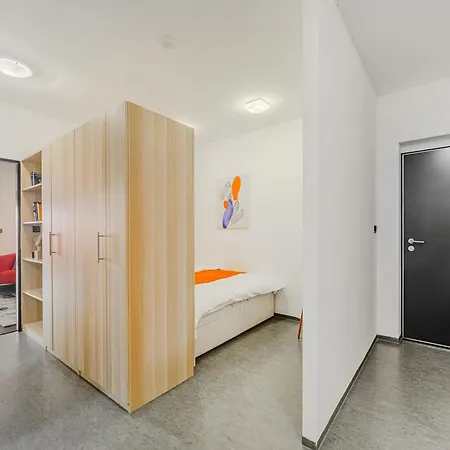 Deluxe With Balcony Near Center Prague