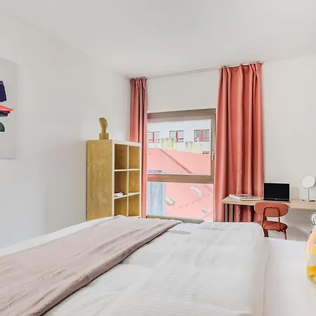Deluxe With Balcony Near Center Apartment Prague