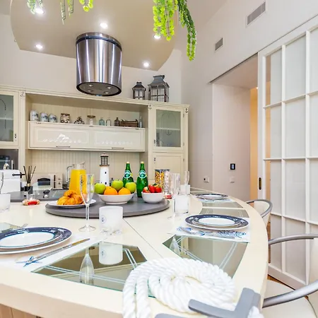 Luxury Yacht-style Old Town Apartment Prague