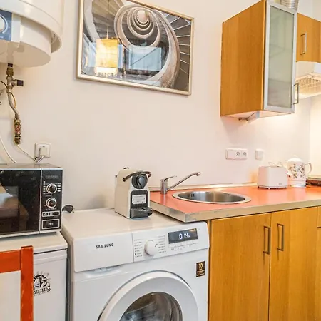 Apartment Karmelitska 1 Luxury 1 Bedroom *