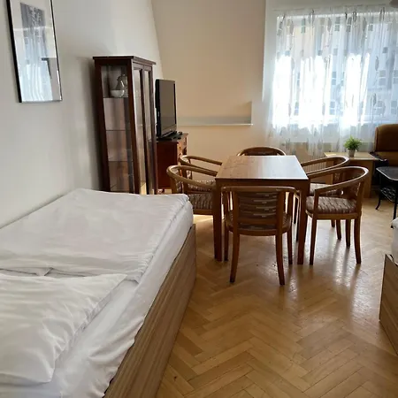 U Vejvodů * Praha