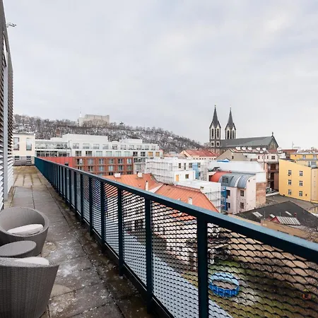 2-level On Krizikova Near The Metro Prague