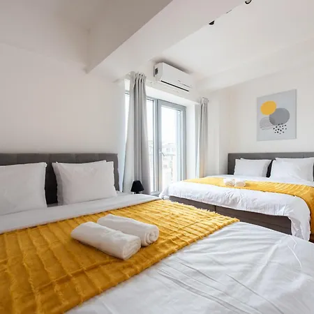 Apartment 2-level On Krizikova Near The Metro *