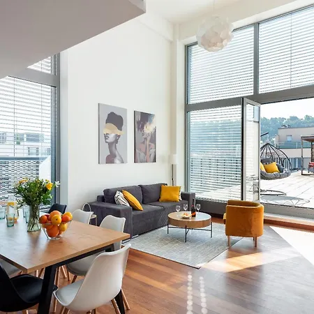 Apartment 2-level On Krizikova Near The Metro *